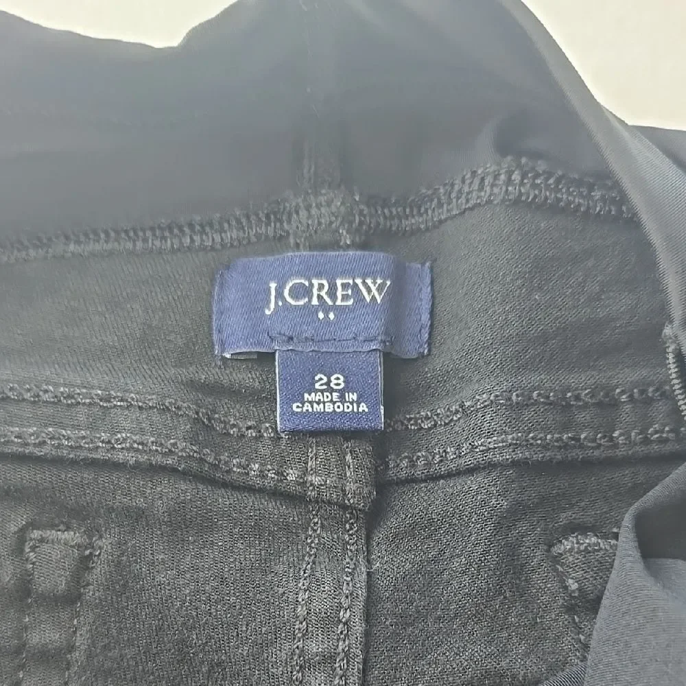 J. Crew Factory Black Maternity Skinny jean in signature stretch Women's Size 28